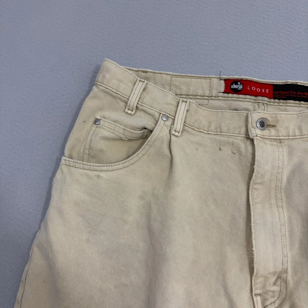 Vintage 90s Levis Silvertab Loose Denim Shorts 40 Baggy Beige Khaki Made in USA